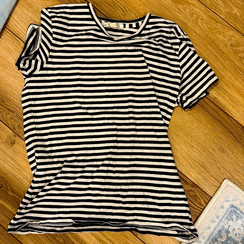 Blk and white cotton tee shirt